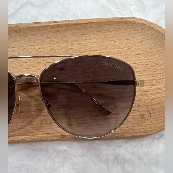 Tom Ford Milla TF784 Aviator Sunglasses Rose Gold Brown Gradient 59mm NWT $575 - Picture 5 of 7